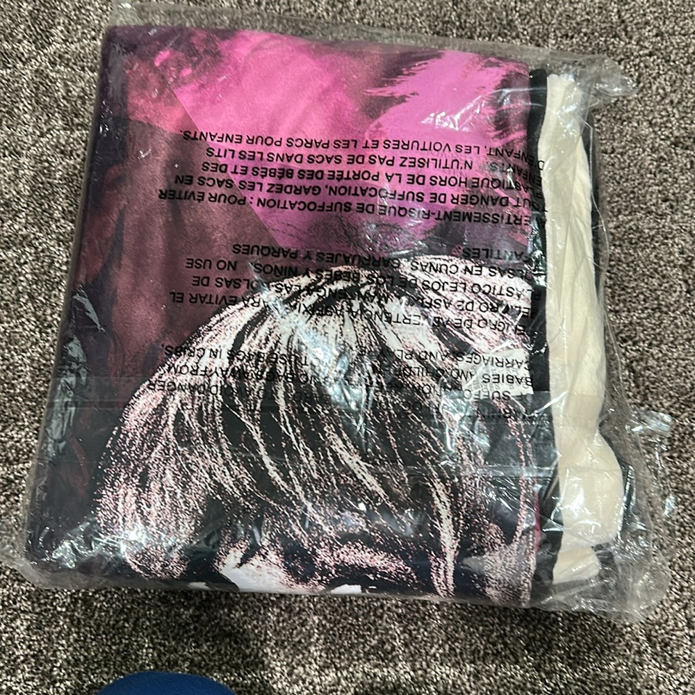 ✨ Taylor Swift Era’s Fleece Blanket ✨ - Picture 2 of 3